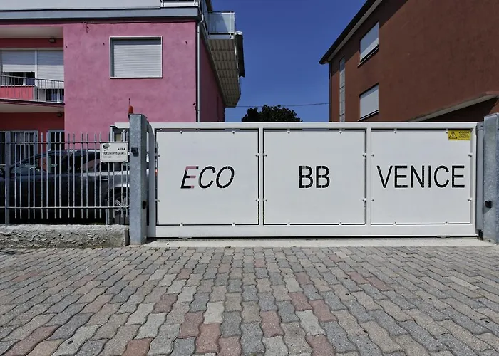 Eco Venice Апартаменты Фаваро Венето
